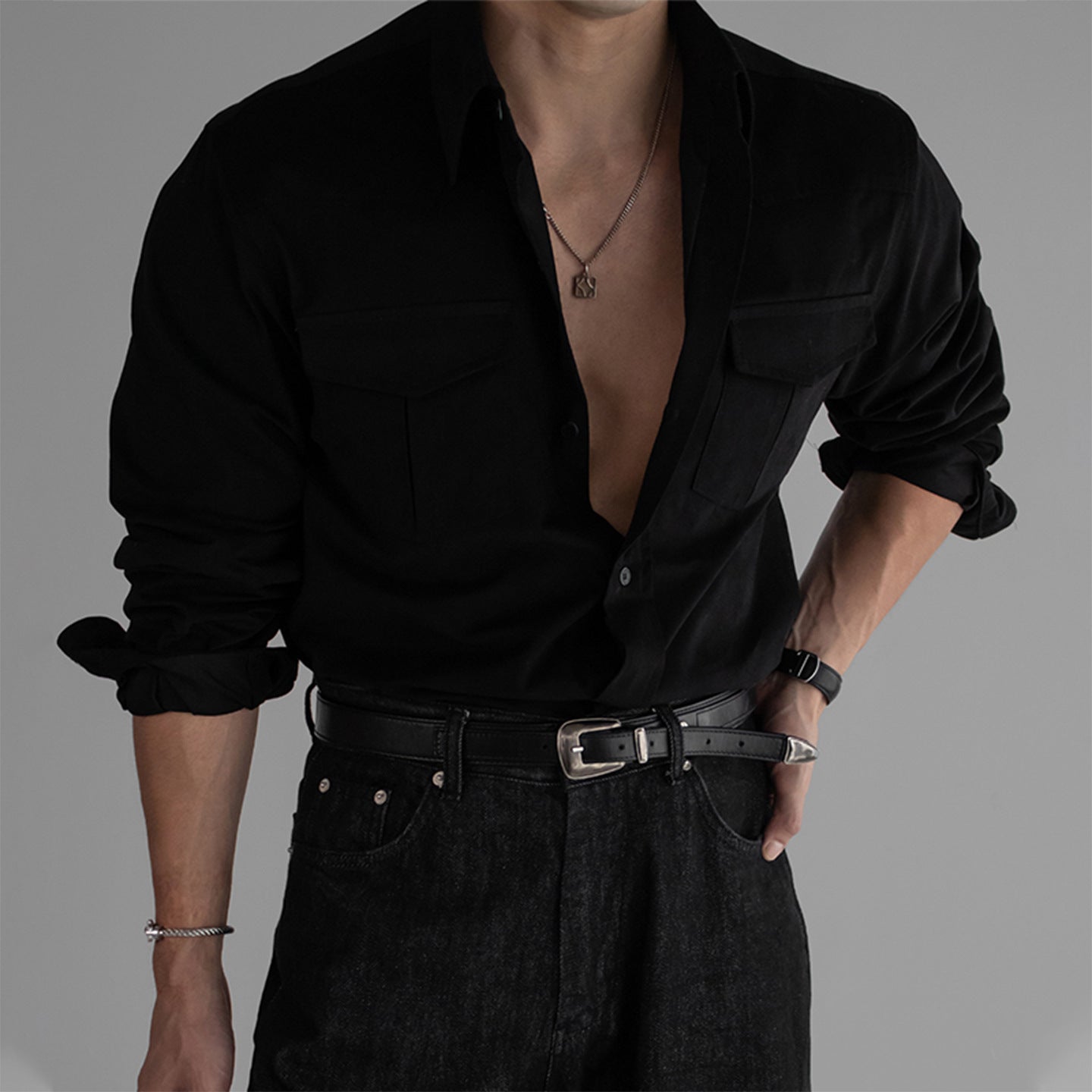 Men’s Long-Sleeved Shirt with Chest Pocket