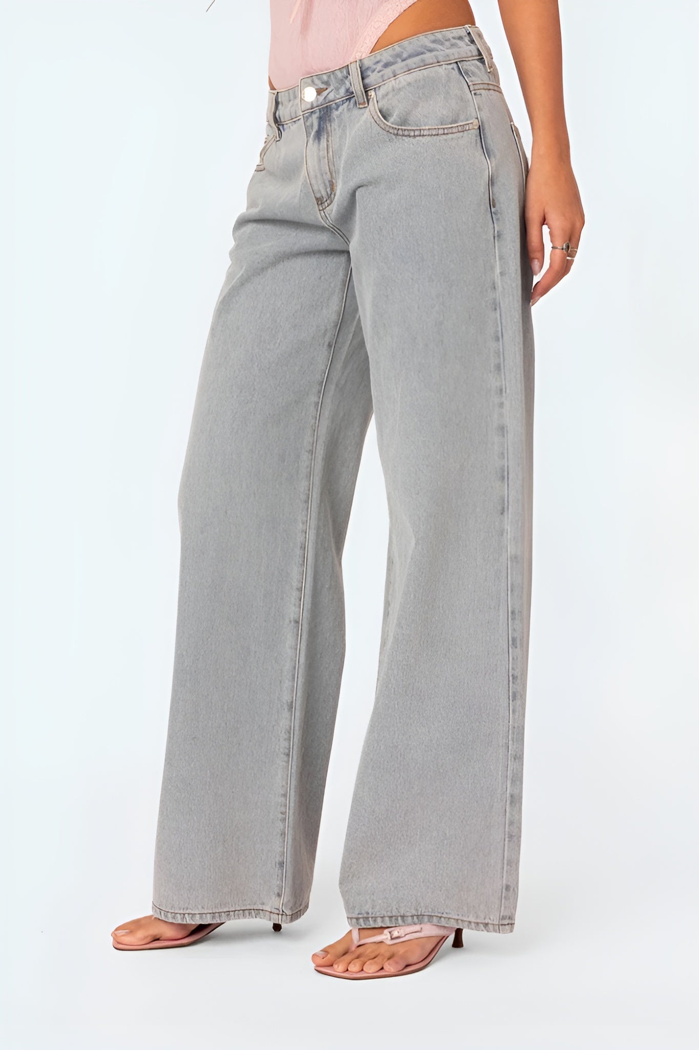 Women’s Jeans with Bow Back Pocket