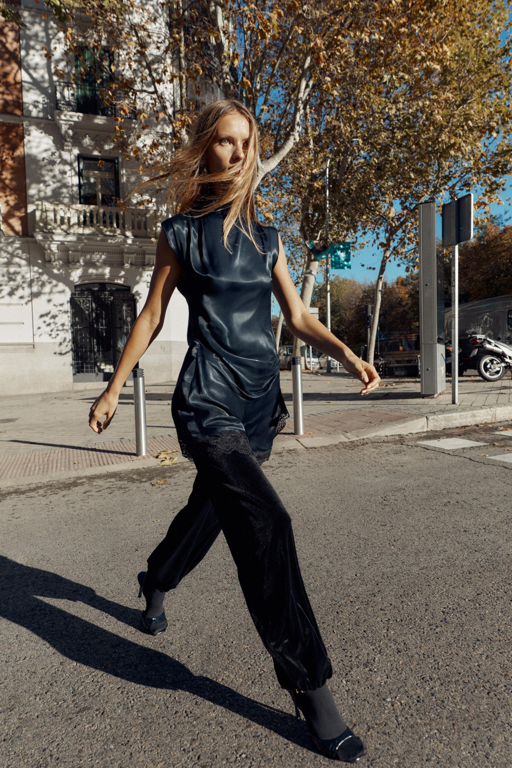 Women’s Mini Dress with Sleeveless Lace Hem