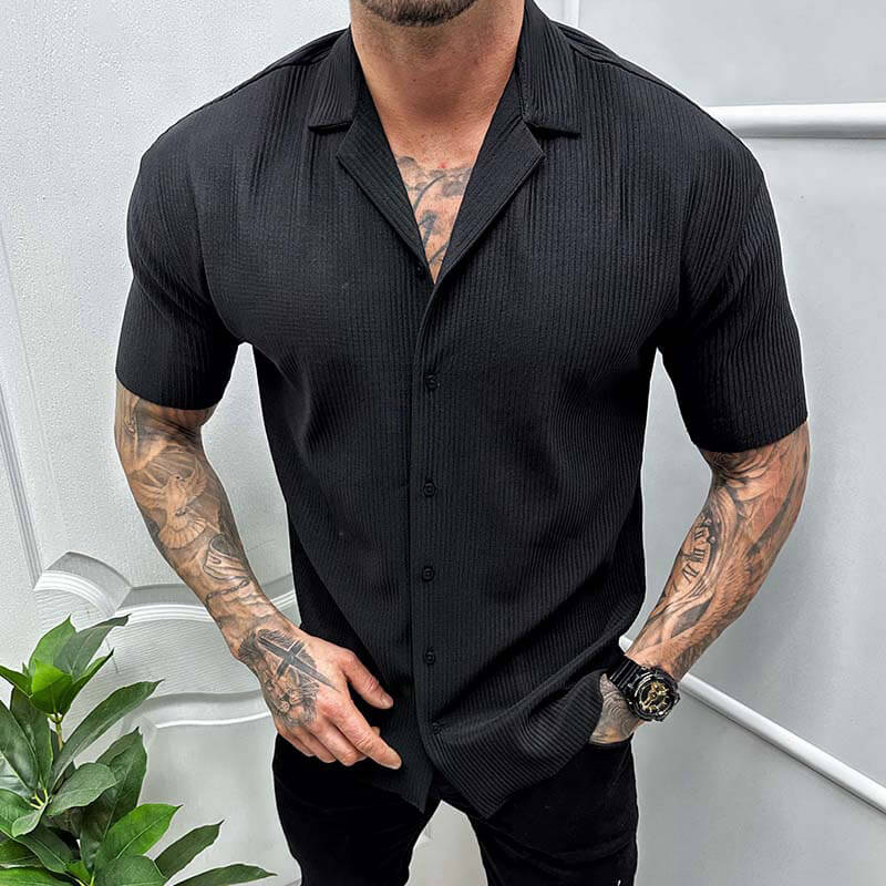 Men’s Short-Sleeve Shirt