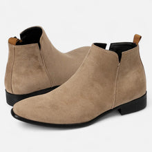 Men’s Square-Toe Chelsea Boots