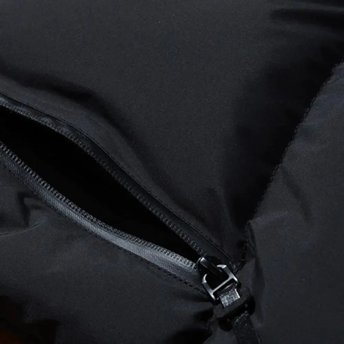 Men’s Hooded Puffer Jacket – Timeless Cold Weather Layer