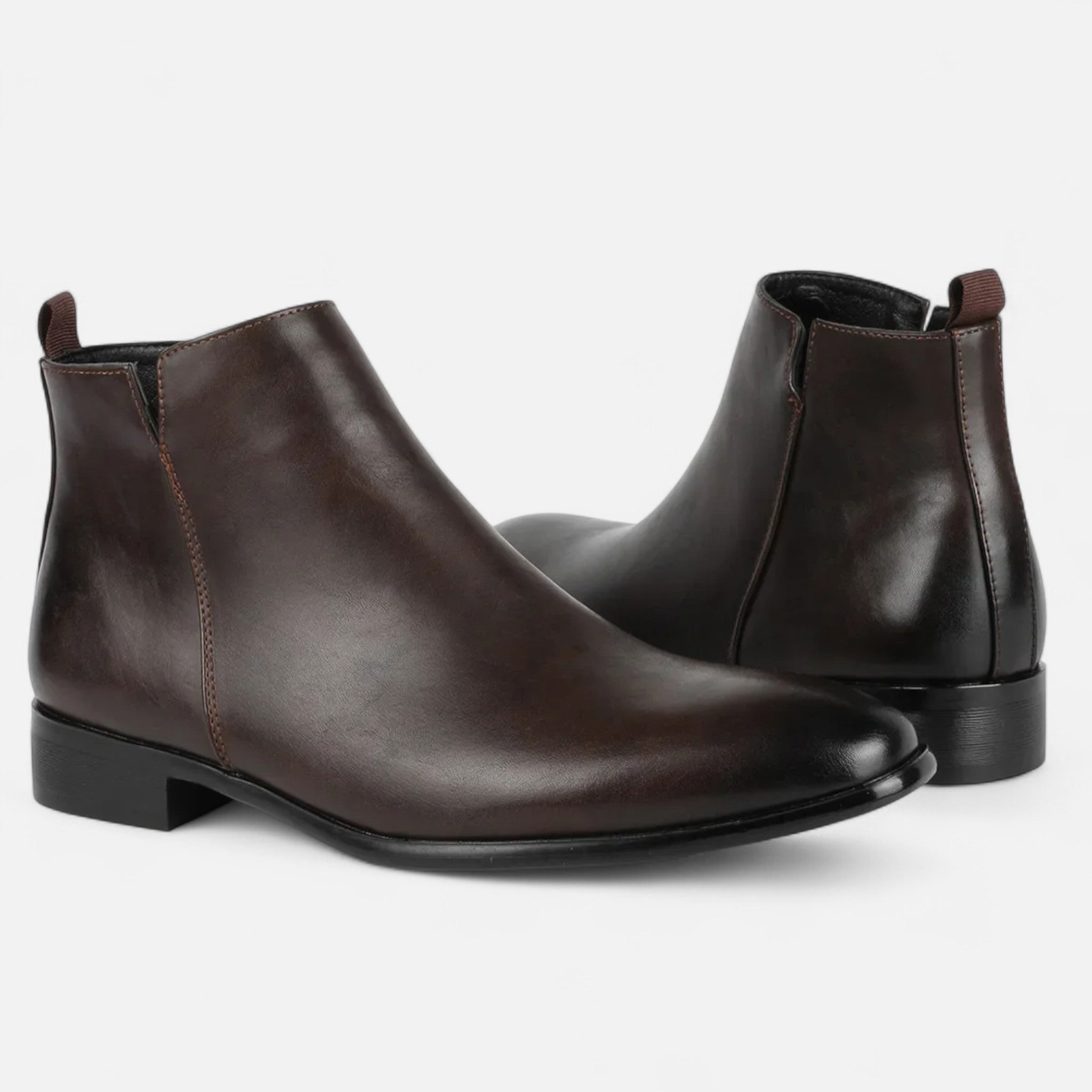 Men’s Square-Toe Chelsea Boots