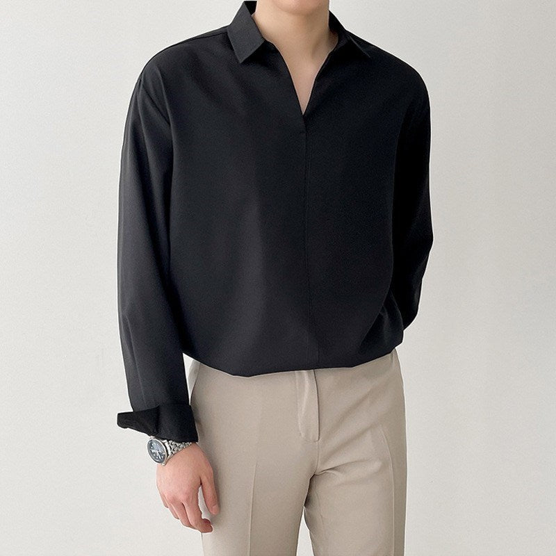 Men’s Long-Sleeved V-Neck Shirt