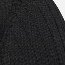 Men’s Warm Minimalist Zippered Knit Sweater